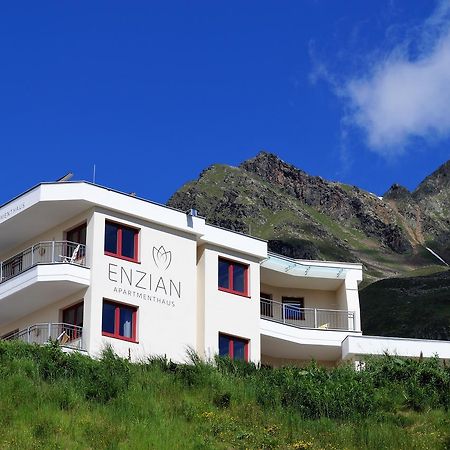 Apartmenthaus Enzian Hochsoelden Bagian luar foto