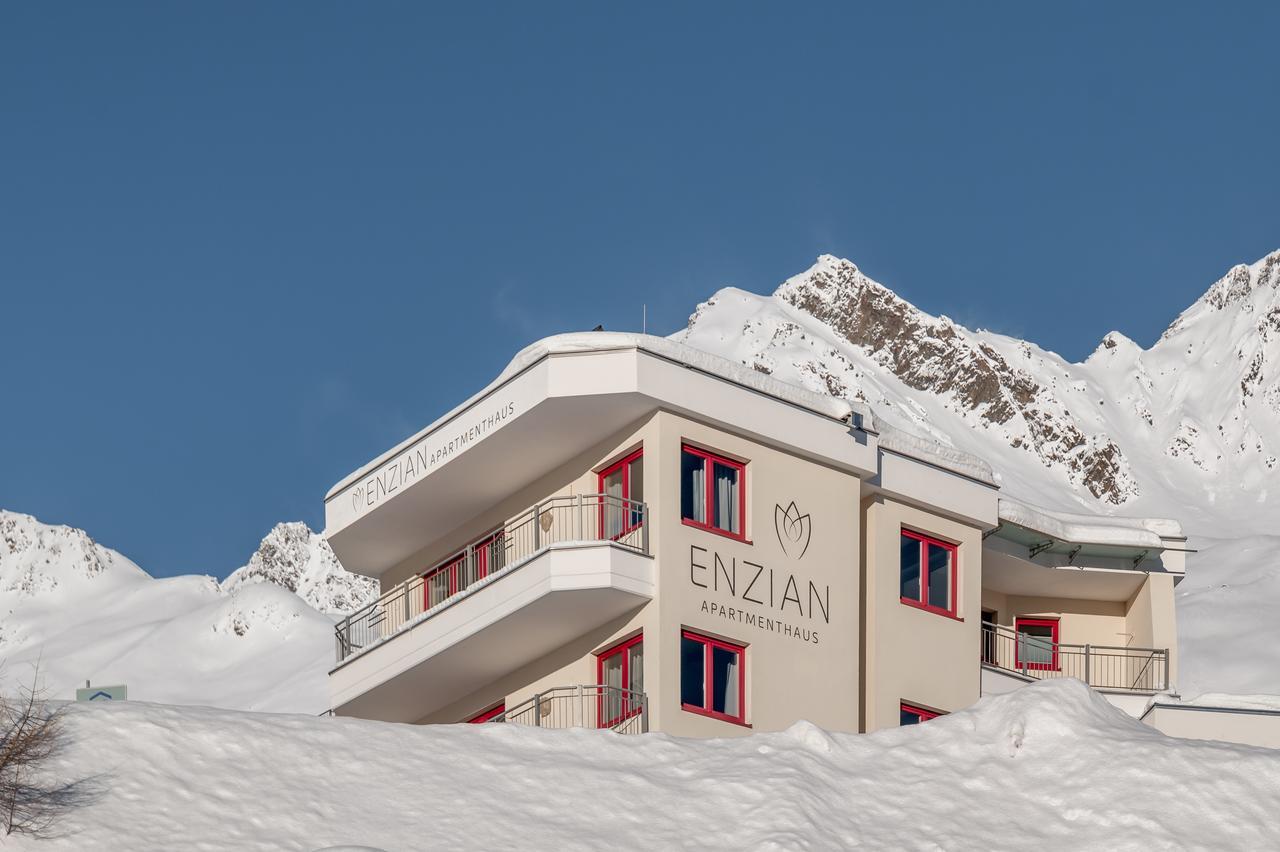 Apartmenthaus Enzian Hochsoelden Bagian luar foto